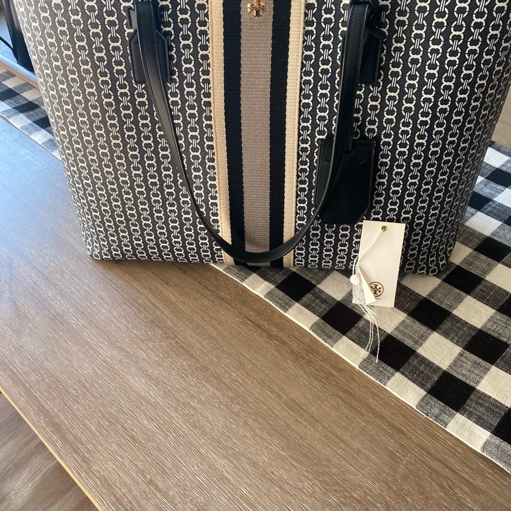 Tory Burch Gemini Link Tote